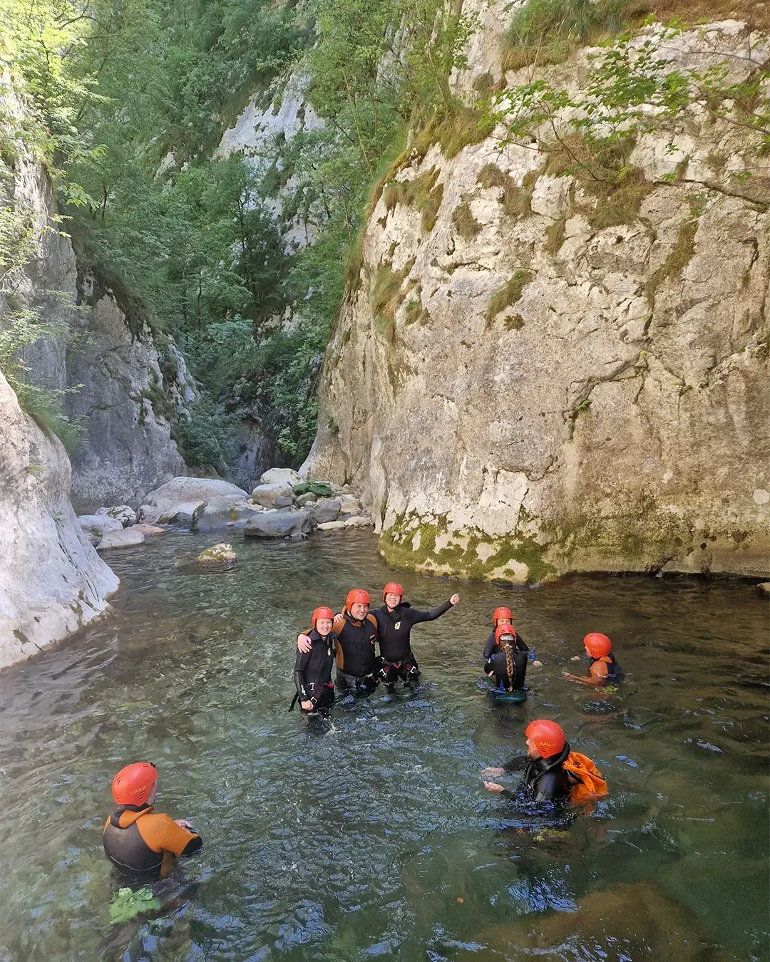 Beginner Hrčavka canyoning guide in Sutjeska National Park